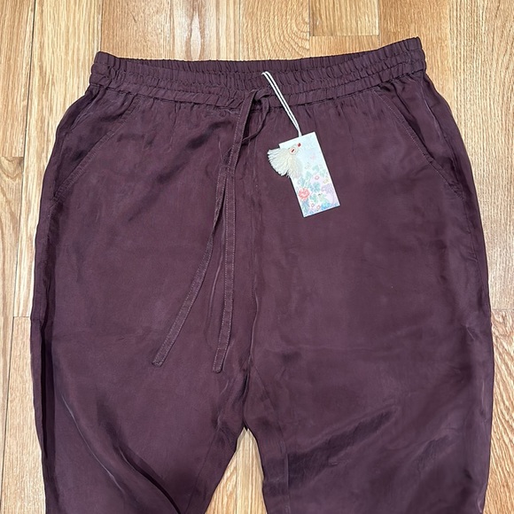 Johnny Was Olga Jogger - Picture 6 of 8